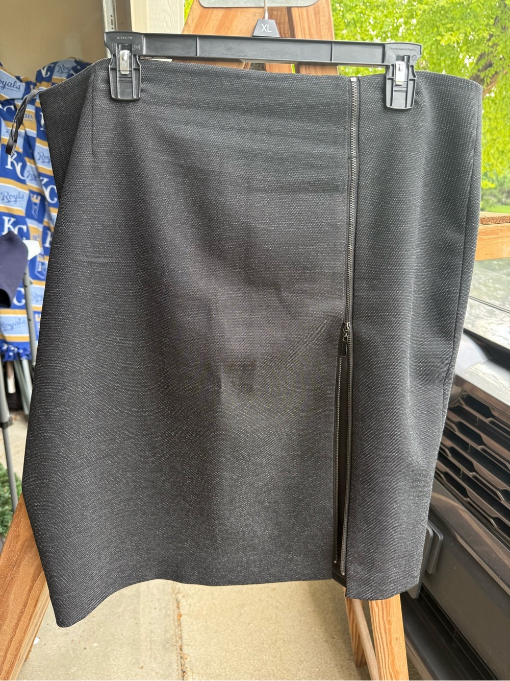Kasper Black Pencil Skirt with Side Zip
